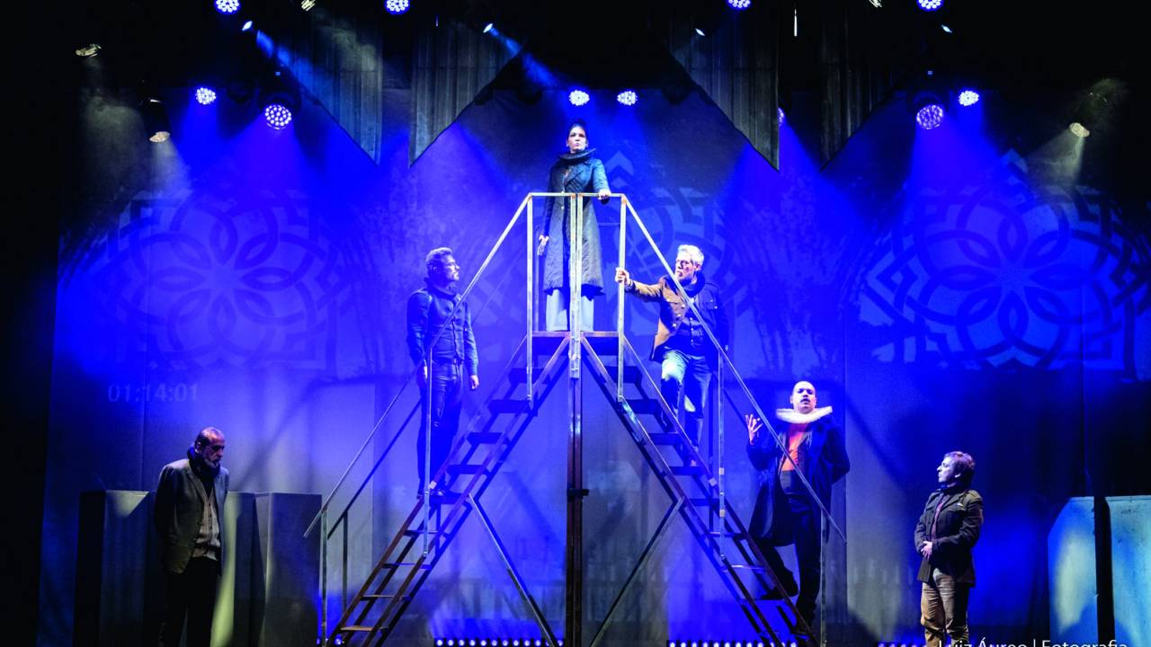 mary-stuart-espetaculo-teatro-virginia-cavendish