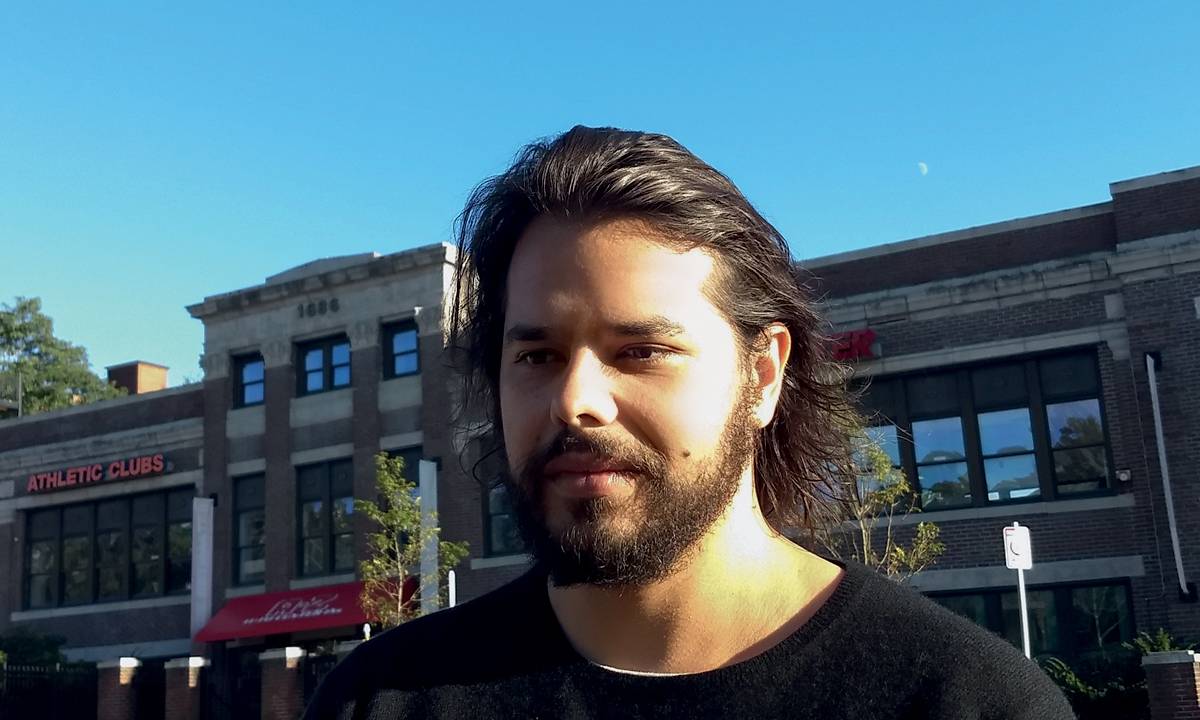 o-artista-visual-omar-salomão
