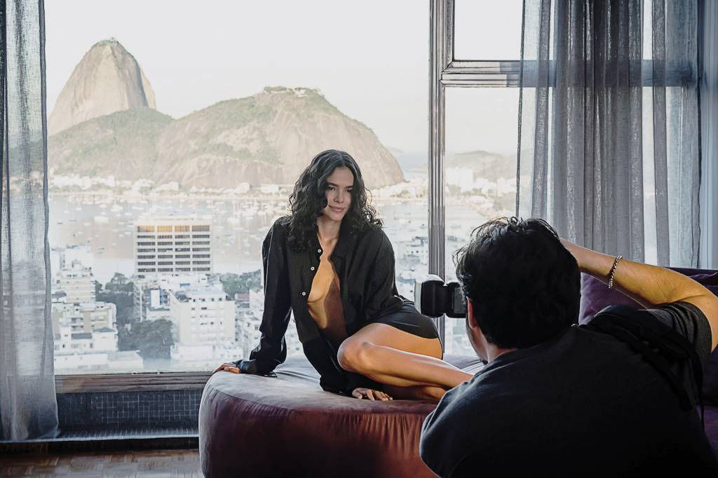 Bruna Marquezine estrela e dirige série adulta da Disney: ‘Olhar diferente’