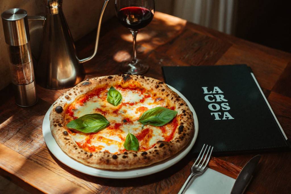 La Crosta Forneria leva suas pizzas campeãs ao Comer & Beber Experience