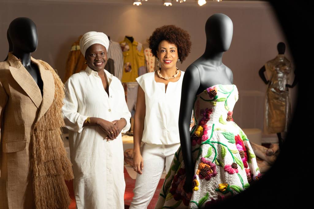 Mostra reúne olhares diversos para a moda