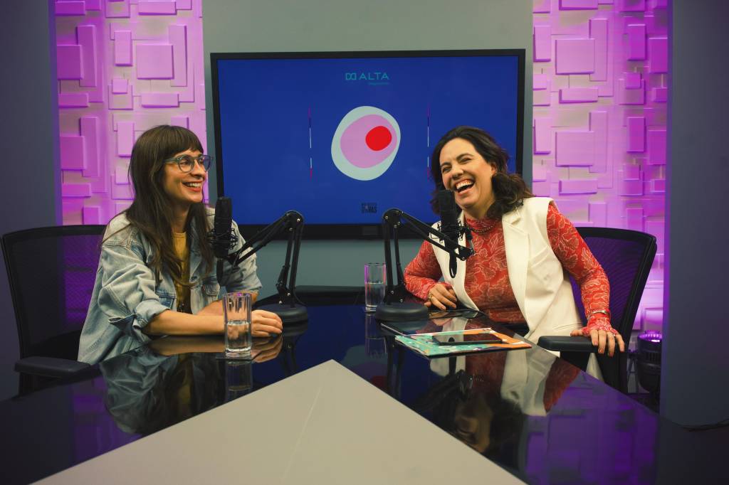 Naná Feller estreia podcast com Camila Fremder