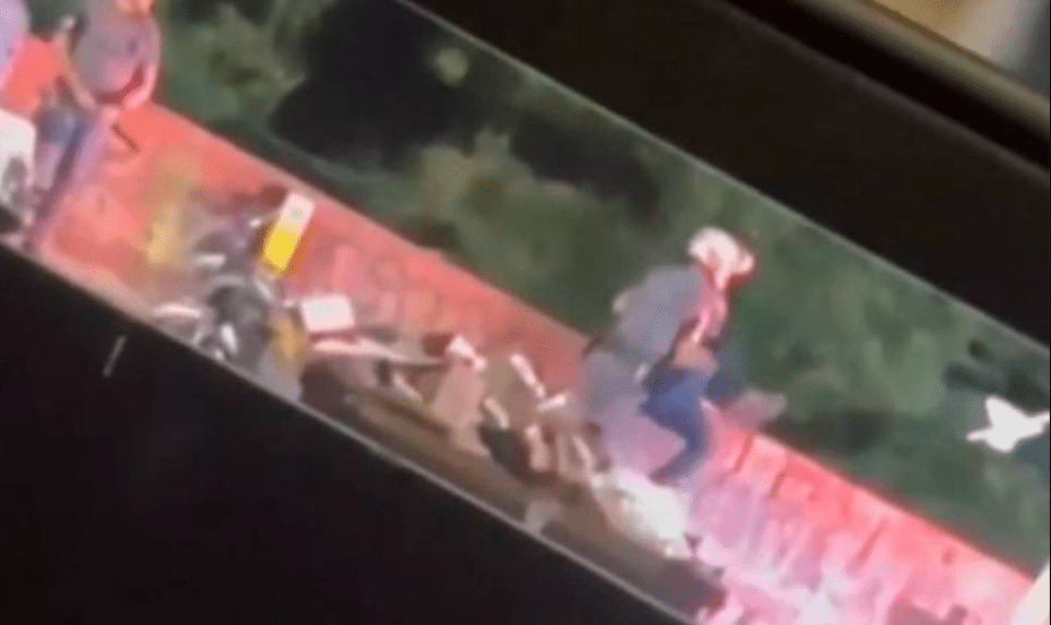 Homem jogado em rio em SP por PMs