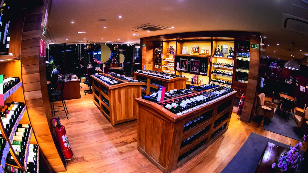 Grand Cru realiza a campanha Grand Solde com desconto em alguns rótulos
