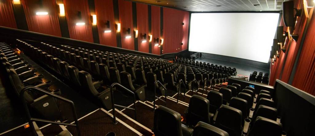 Pode entrar com comidas de fora no cinema? Procon-SP esclarece
