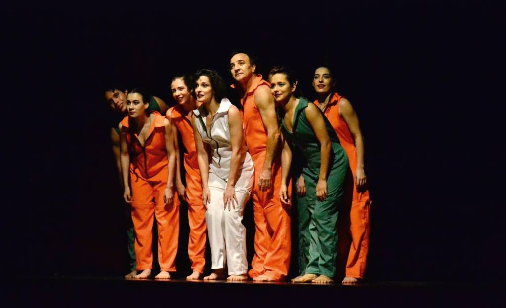 ‘A Olho Nu’, espetáculo no Teatro J. Safra, aborda impactos da tecnologia