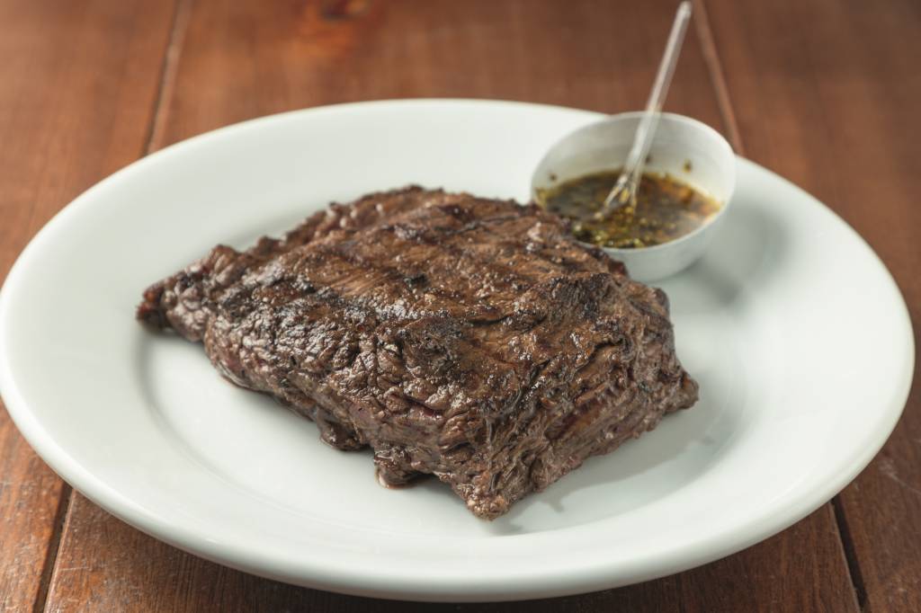 Fuego Celeste é churrascaria de carne boa e barata