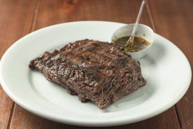 Fuego Celeste é churrascaria de carne boa e barata