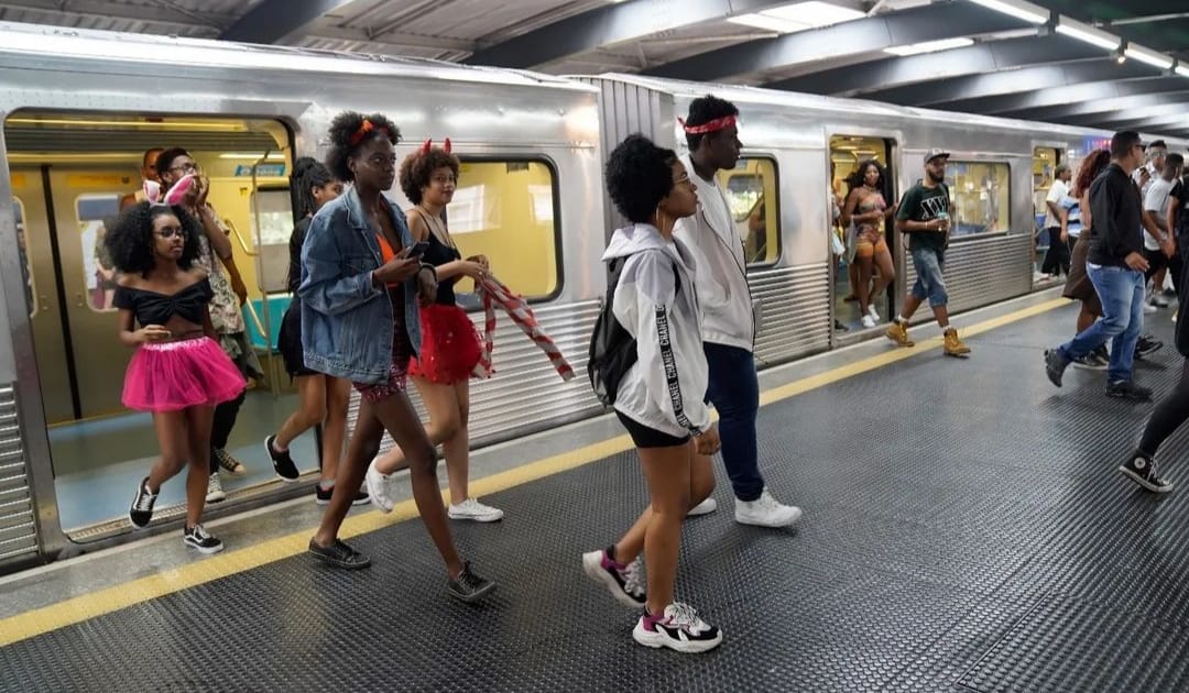 São Paulo terá Metrô 24 horas no fim de semana do Carnaval