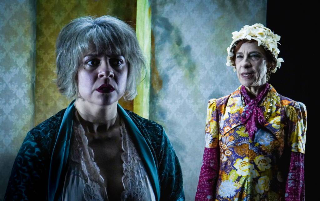 Dramaturgo paulistano apresenta peça em russo em São Petersburgo