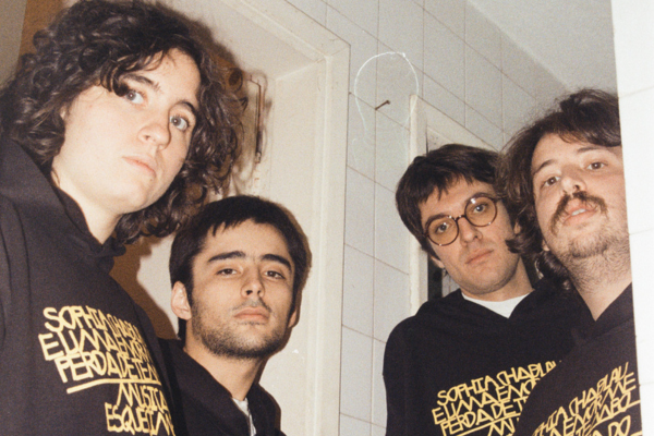 Conheça Sophia Chablau e Uma Enorme Perda de Tempo, que estreia no Lolla