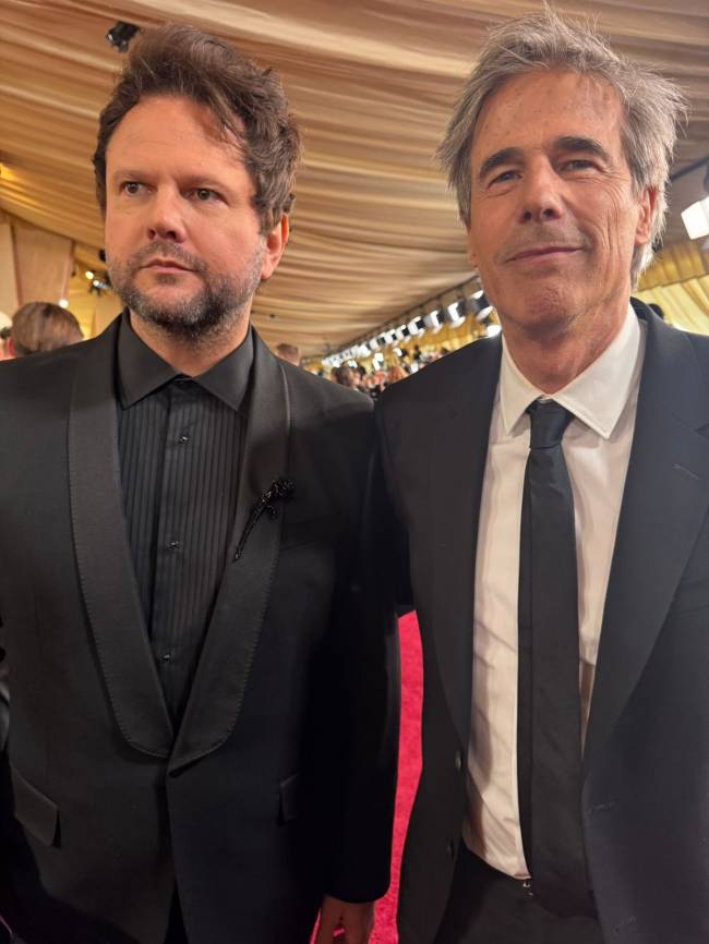 IMG-20250302-WA0059 Selton Mello e Walter Salles no tapete vermelho do Oscar