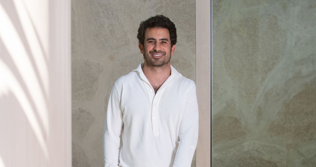 Art advisor João Siqueira Lopes inicia carreira solo