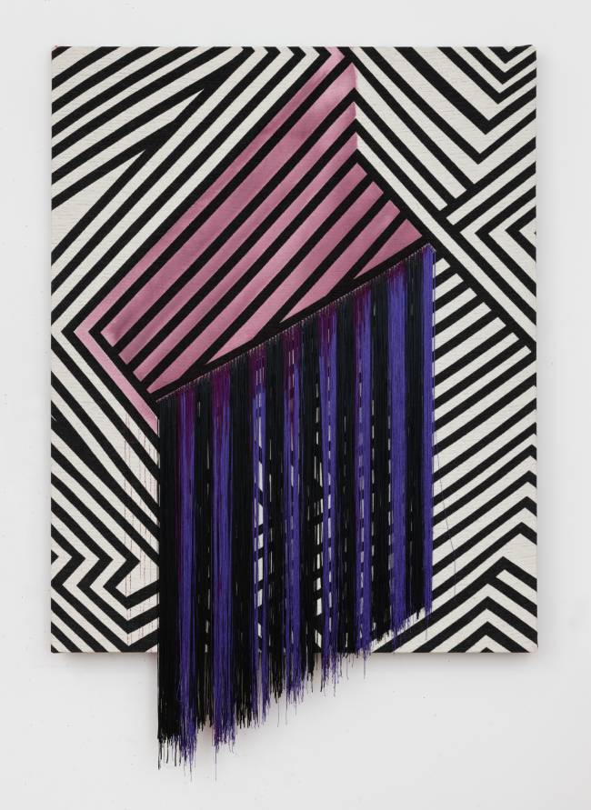 Liz Collins, Slanted,2023. Cortesia do artista. Foto_ Adam Reich.jpg liz-collins-slanted