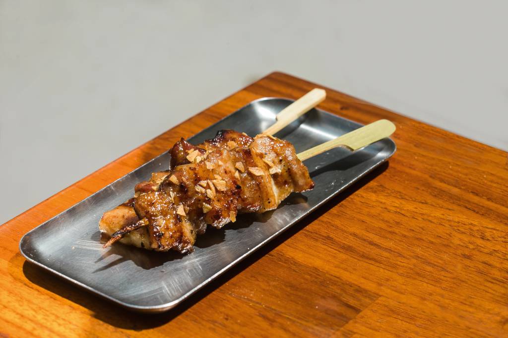 Ping Yang, agora aberto aos domingos, estreia opções incendiárias no menu