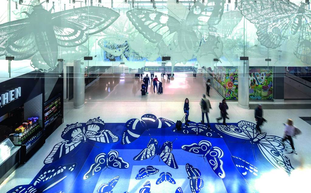 ©Slyworks Photography_Paradise6.jpg Obra Paradise, no aeroporto de Houston