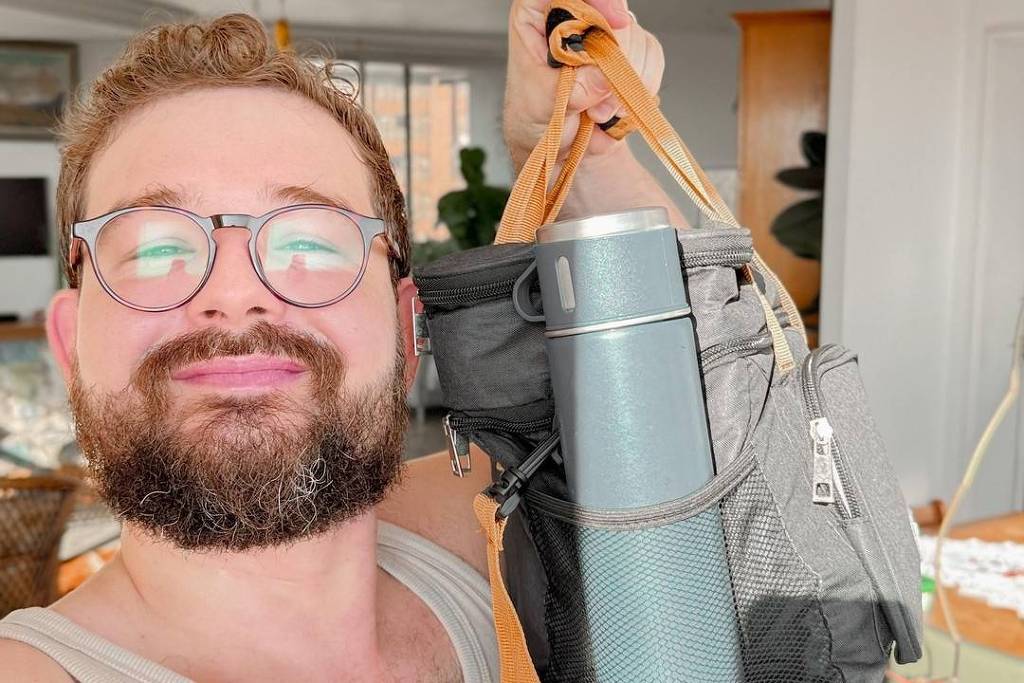 Influenciador viraliza compartilhando marmitas que prepara para o marido