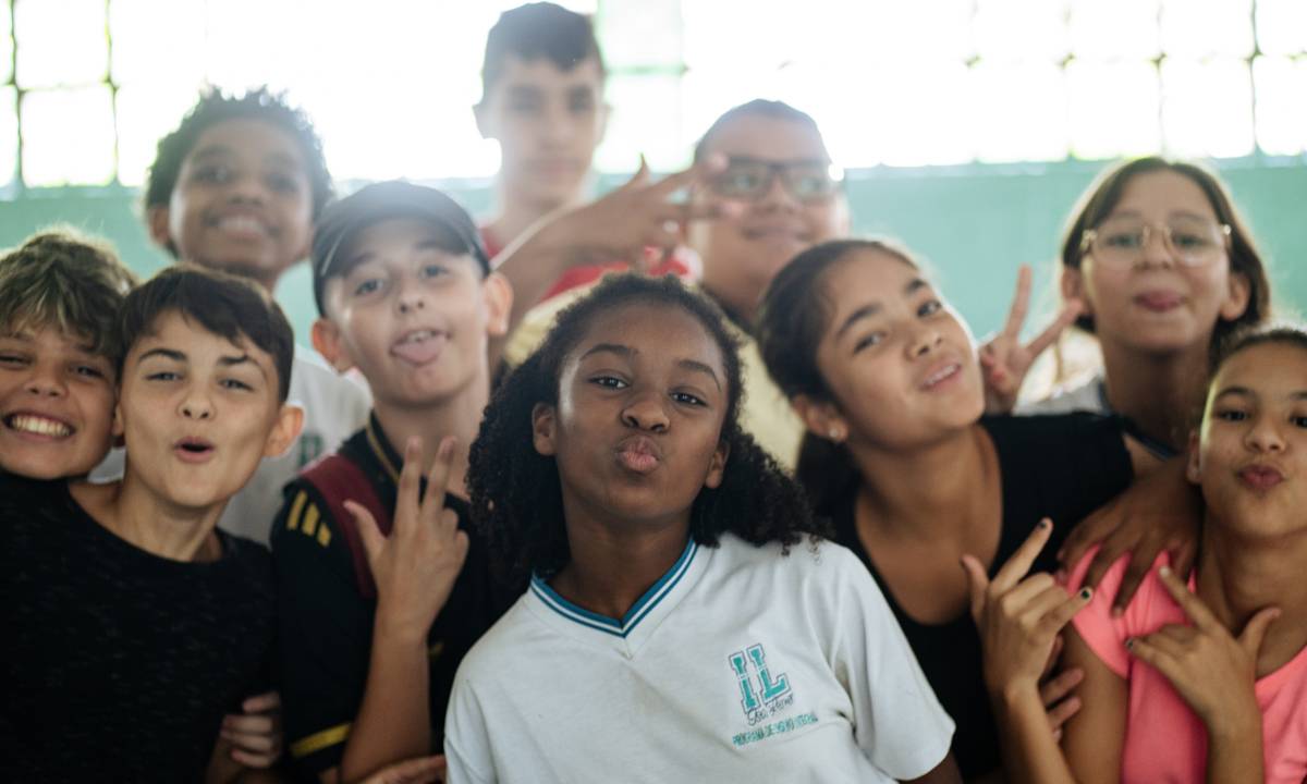 Crianças do Instituto Ame Sua Mente