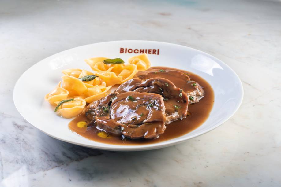 Bicchieri Cucina & Bar: pernil de vitelo com agnolotti
