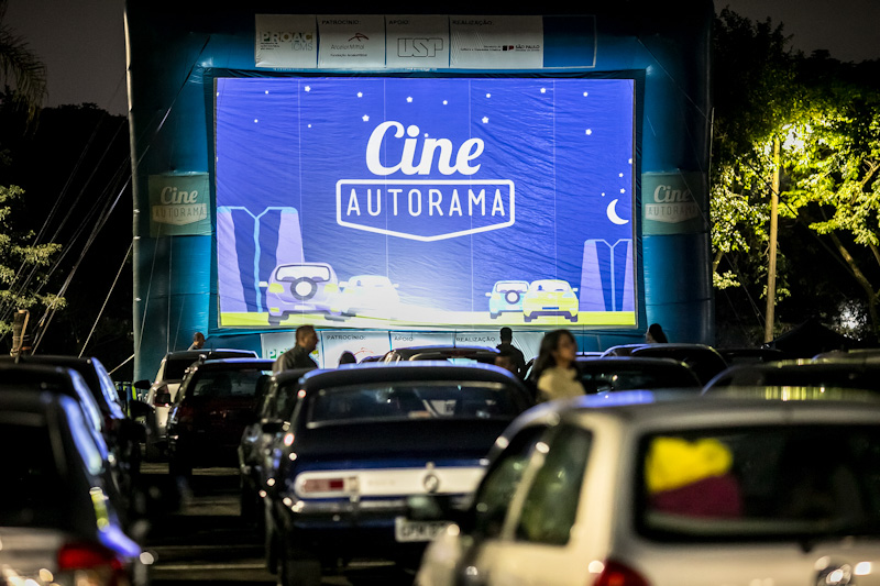 Cinema drive-in gratuito realiza duas exibições na Zona Leste no sábado (12)