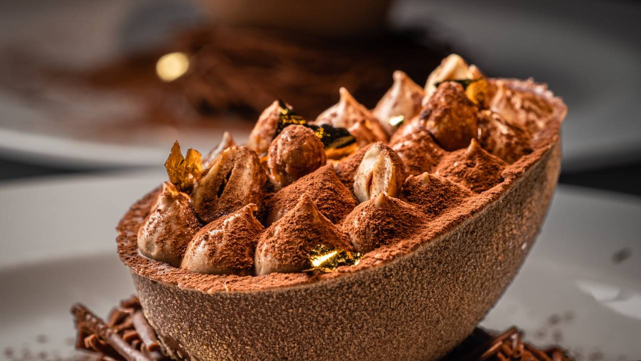 Ovo de pascoa de colher com chocolate