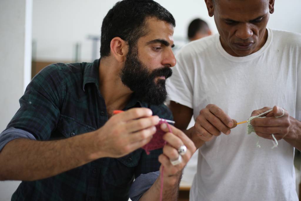 Filme sobre detentos alunos de crochê de SP será exibido em Perdizes
