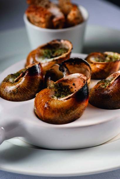 L'Avenue: porção de escargots