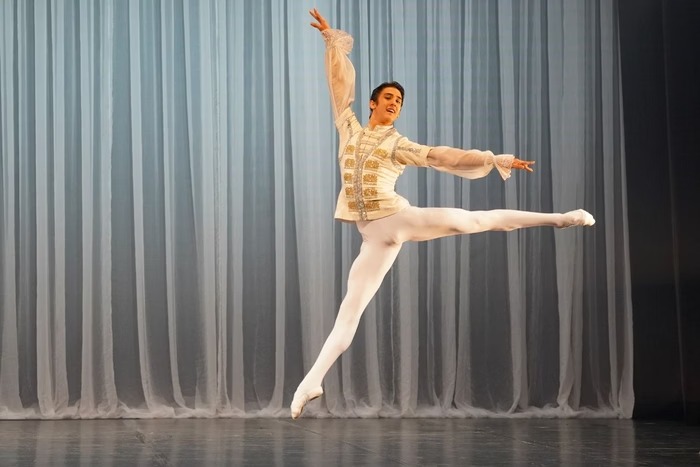 dancarino-brasileiro-opera-kazan