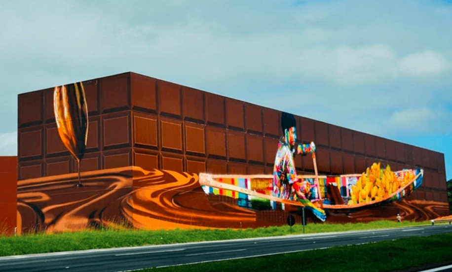 Mural na fábrica da Cacau Show