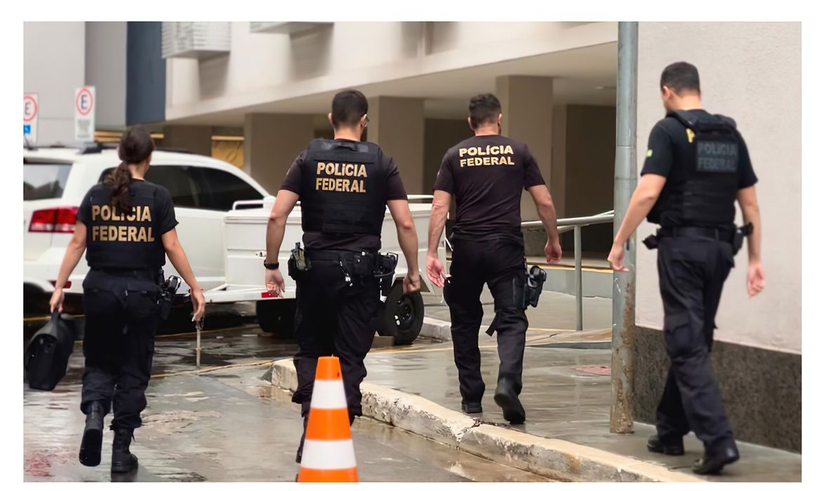 Polícia Federal prende policiais civis de São Paulo