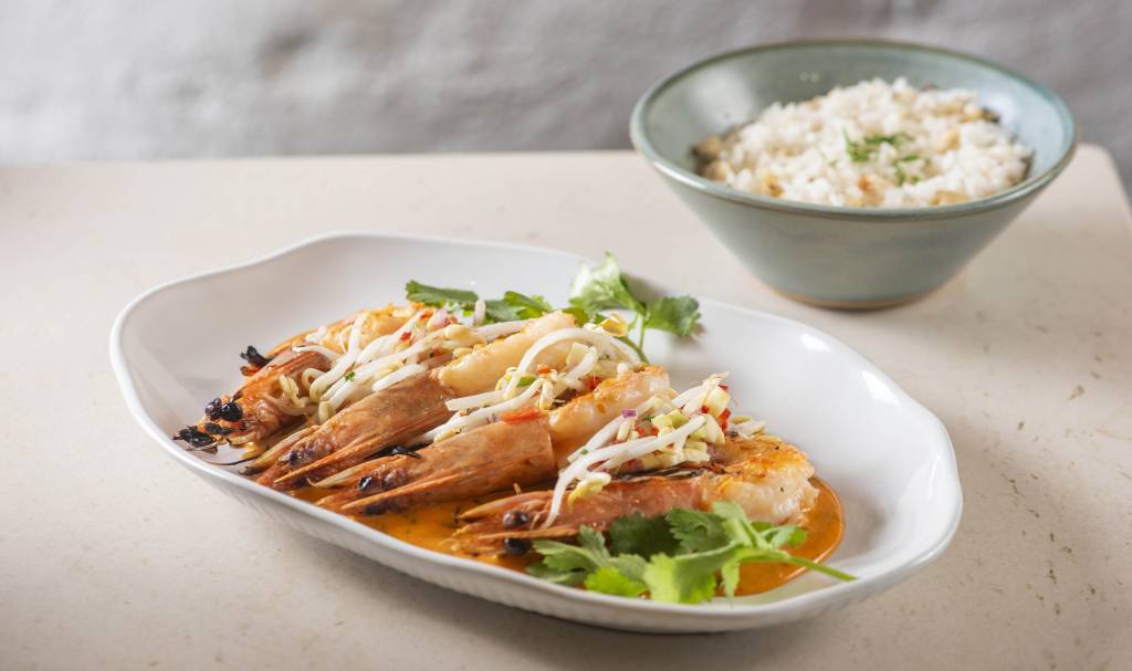 Mares de La Peruana, em Pinheiros, serve receitas litorâneas do país andino