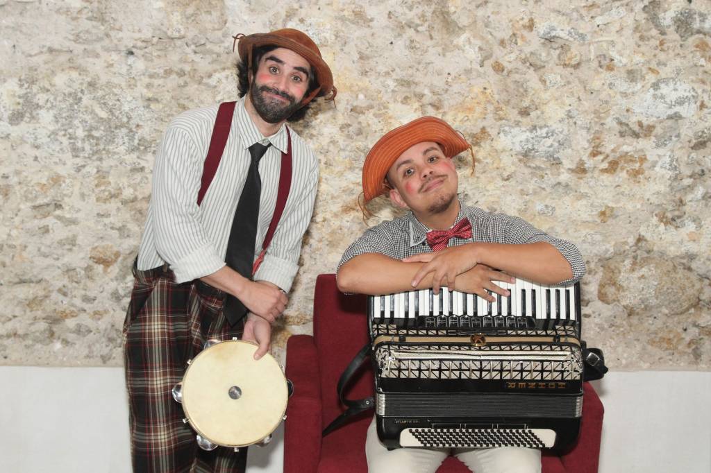 Tuingo e Bastião resgatam a comicidade nordestina