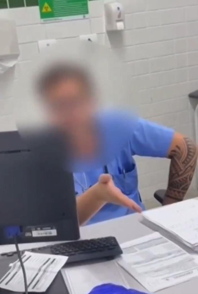 Médico suspeito de beber vodca durante plantão é afastado em Praia Grande (SP)