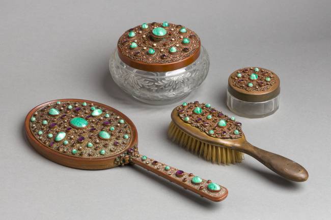 Exposição revela objetos escondidos da Casa Museu Ema Klabin