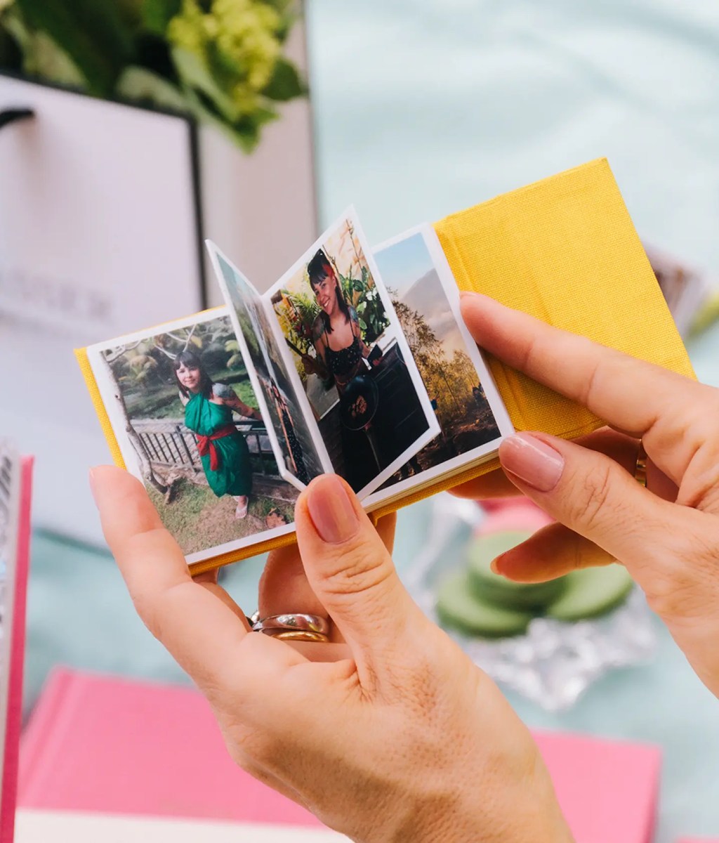 Luxo analógico: álbum de fotos ganha novos tamanhos e formatos