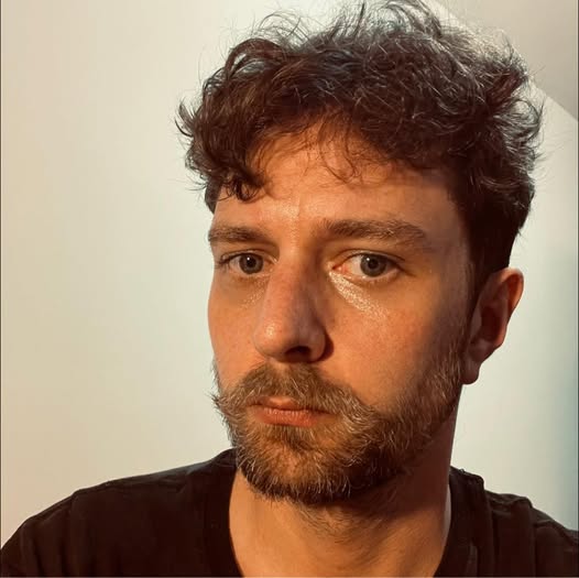 Polícia identifica adolescentes que espancaram publicitário em passarela na Barra Funda