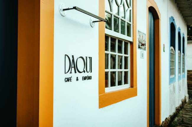 Fachada_Empório DAQUI_Divulgação.jpg emporio-daqui-paraty
