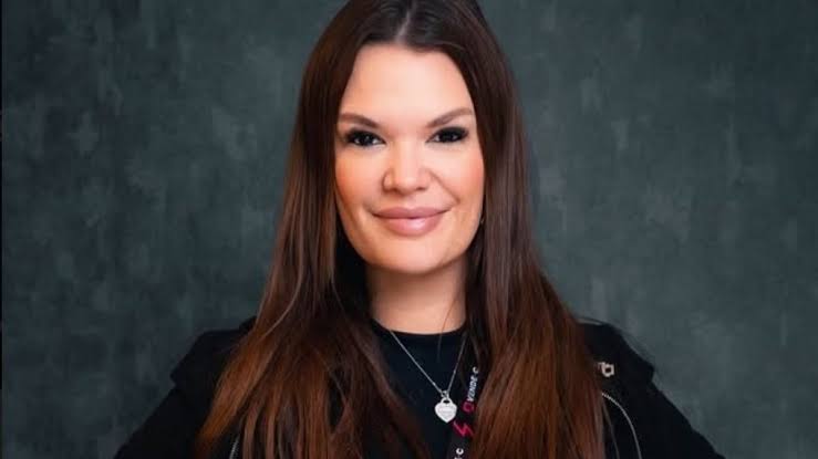 Quem é a empresária e influenciadora que morreu durante procedimentos estéticos