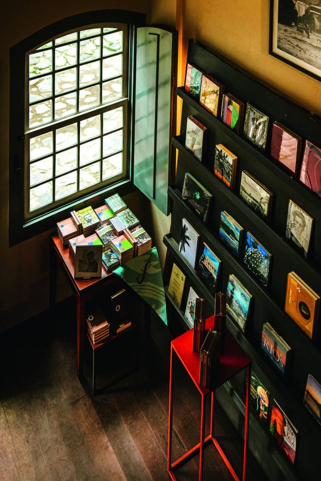 Livraria das Marés_Paraty_Credito Bruna Albori (1).jpg livrarias-paraty