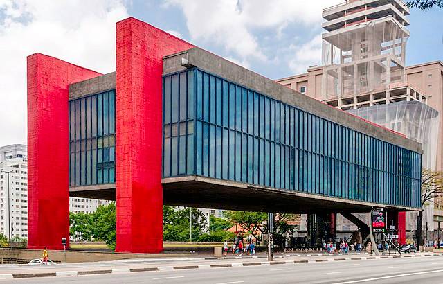 Vão do Masp tem ato contra o feminicídio neste domingo (7)