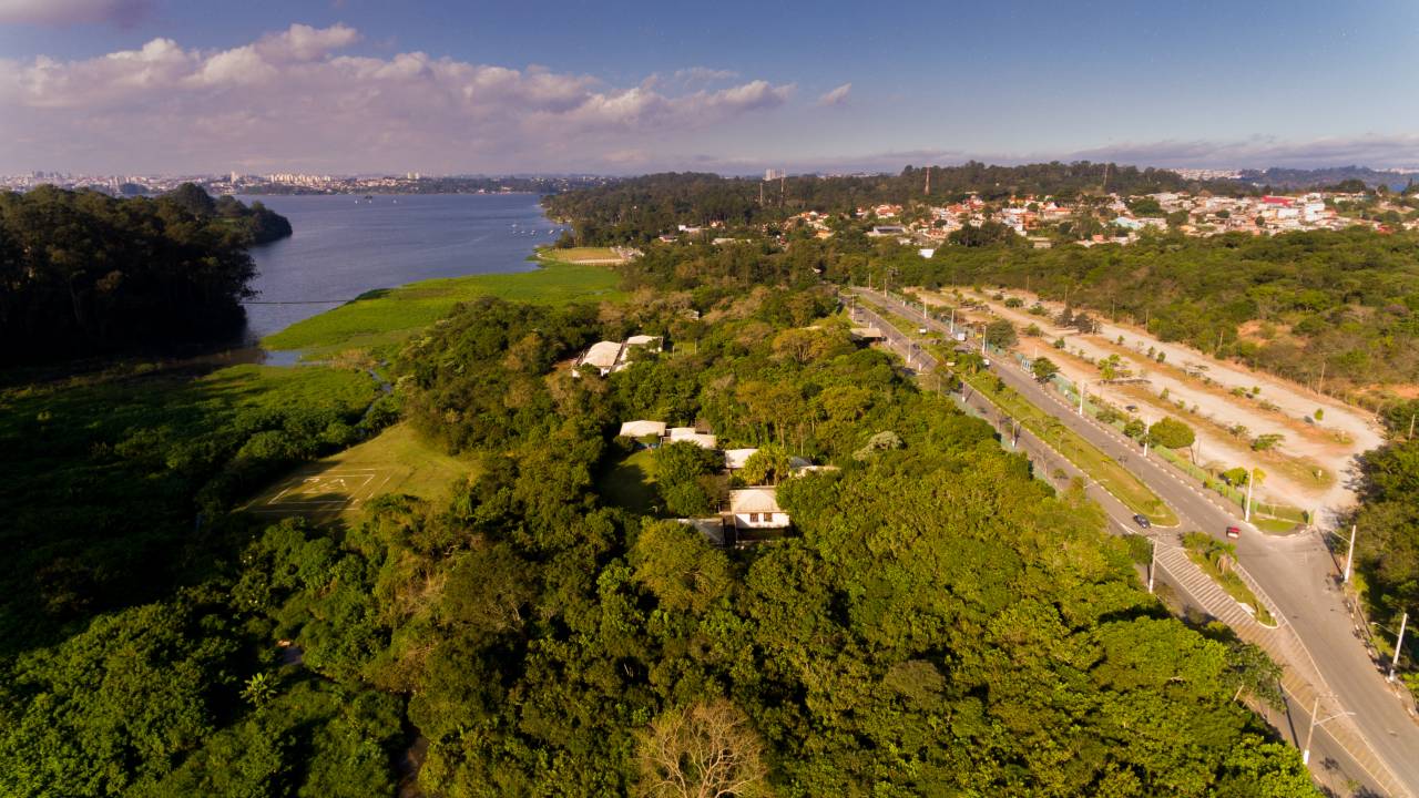 Parque_ecológico_Guarapiganga_com_drone_5