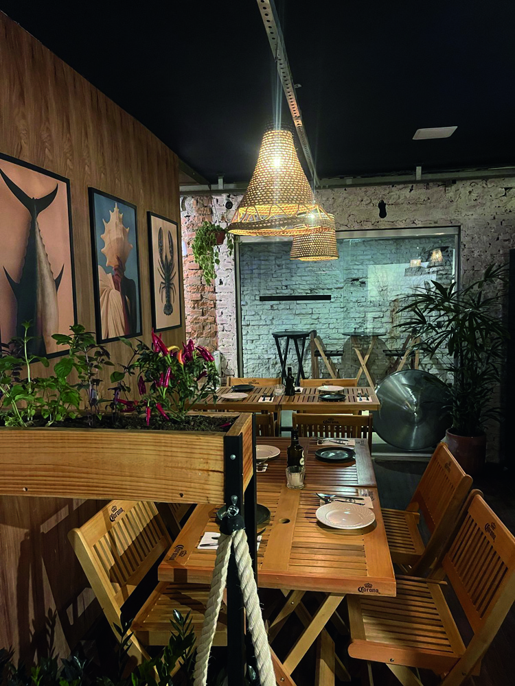 Barbatana Amarela fecha na surdina e ressurge sem aviso em Pinheiros