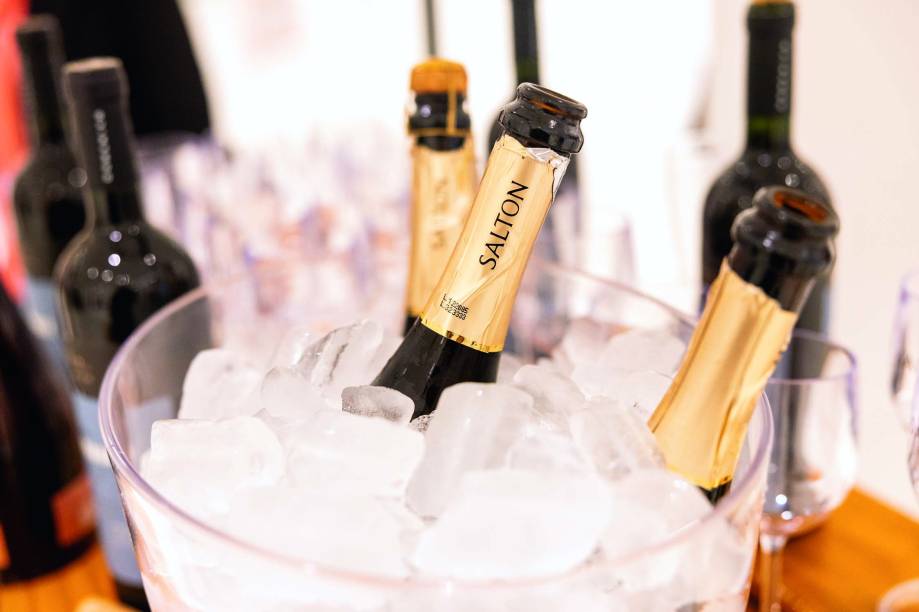 Espumante e vinho Salton