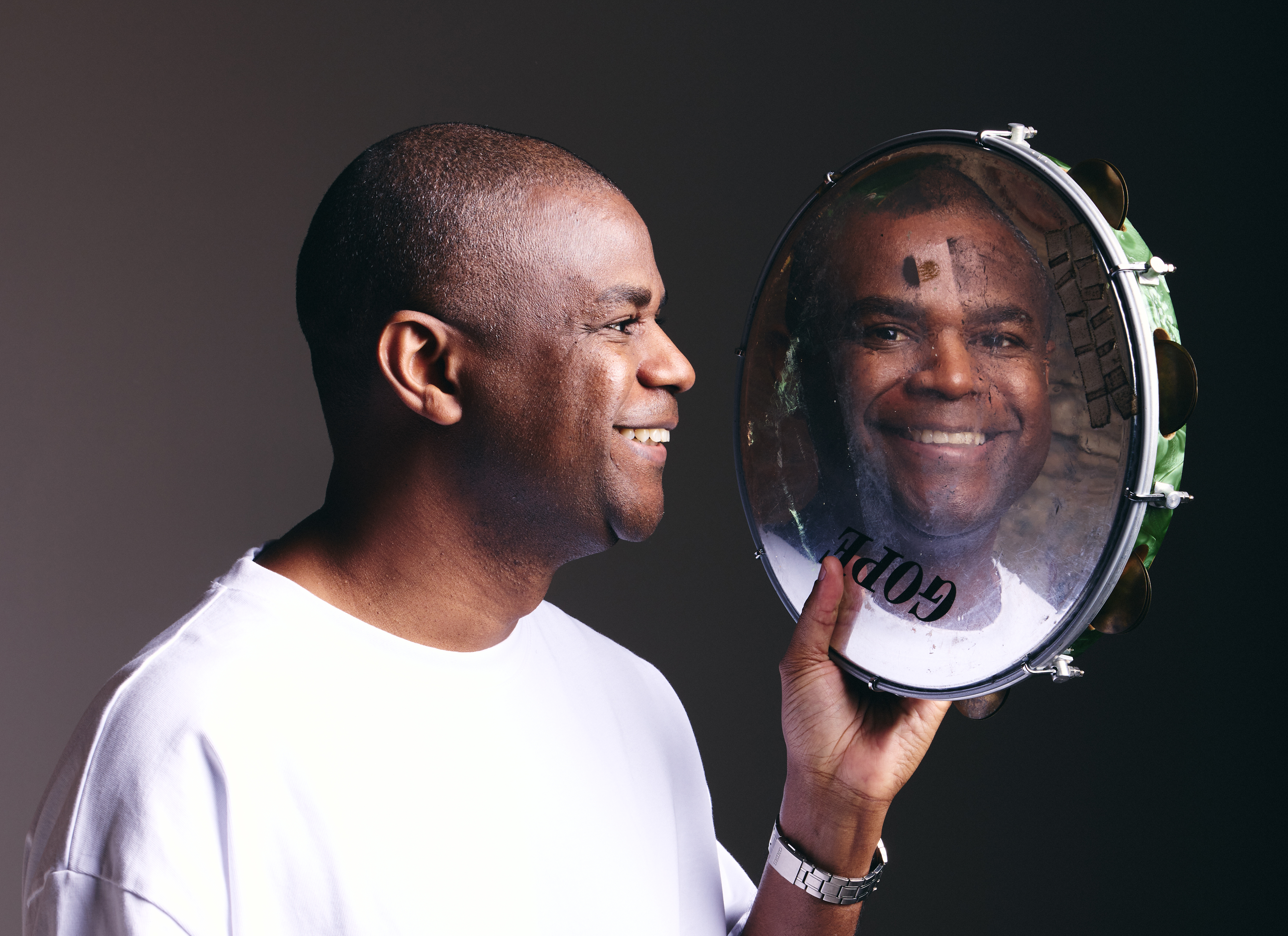 Pretinho da Serrinha traz seu samba para São Paulo: “Eu nasci músico”