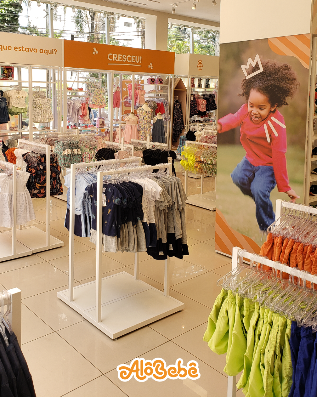 Alô Bebê se destaca com 25 lojas físicas e cursos para gestantes