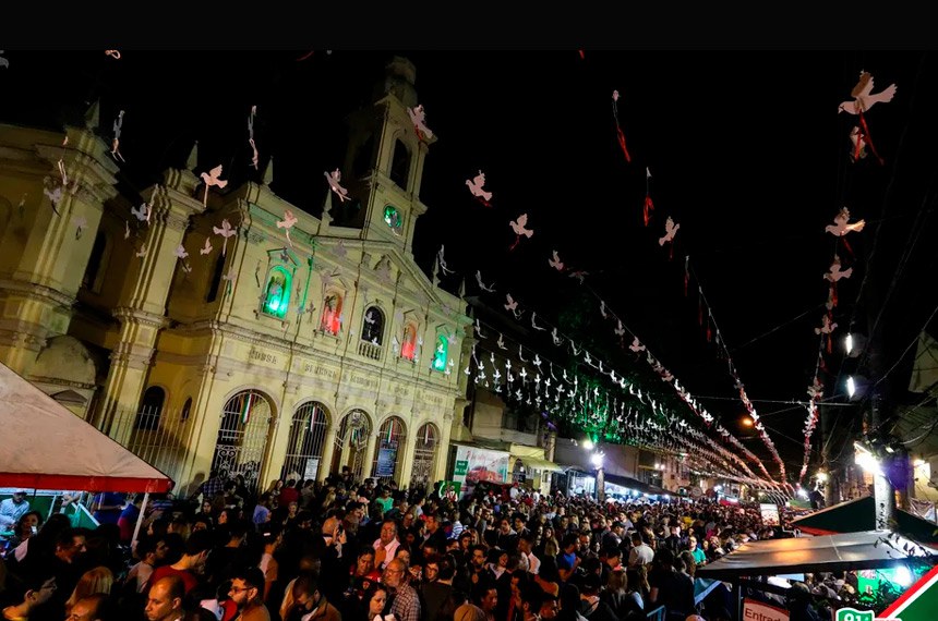 Tradicional Festa da Achiropita chega à 99ª edição no coração do Bixiga