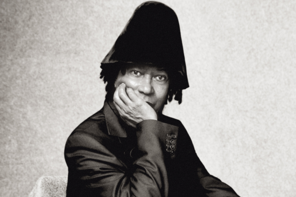 Djavan lança 'Um Brinde': primeiro single do seu próximo disco