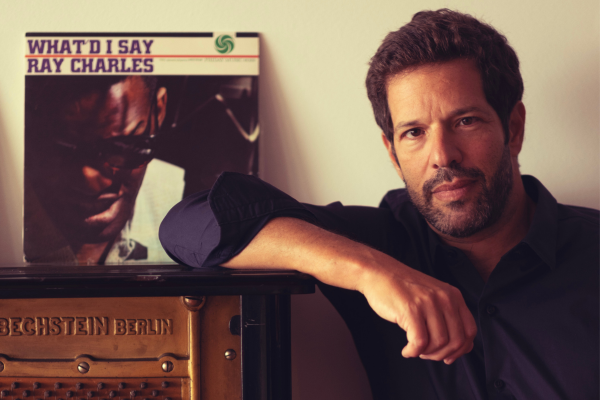 Ari Borger lança livro sobre blues: show nesta quarta-feira (17), no Blue Note