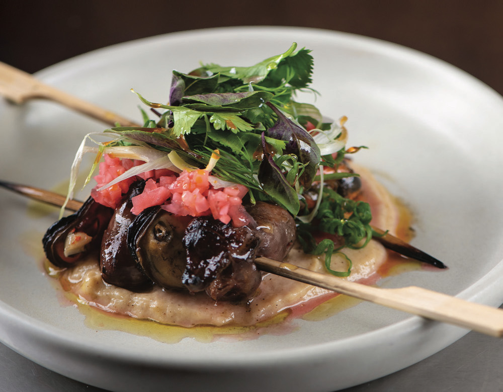 Espeto de cora&ccedil;&atilde;o de pato e mexilh&atilde;o: com um p&eacute; na &Aacute;sia