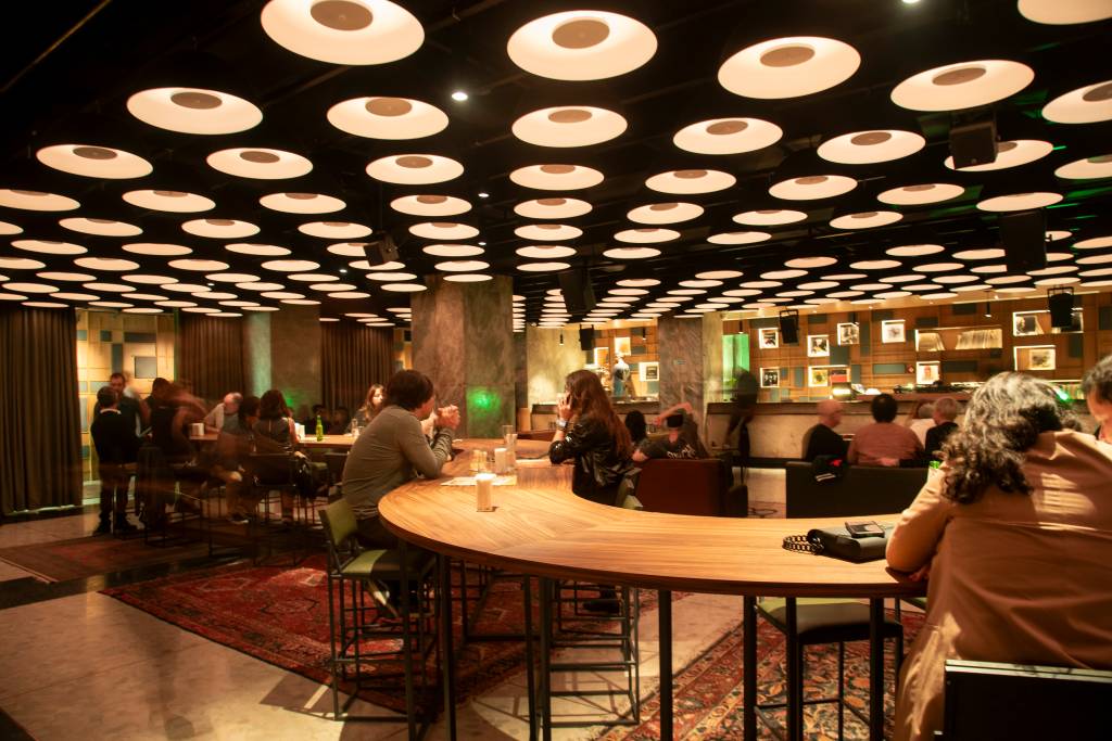 Os melhores bares de São Paulo por VEJA COMER & BEBER 2025